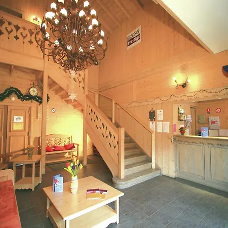 Charming Mountain Getaway 公寓